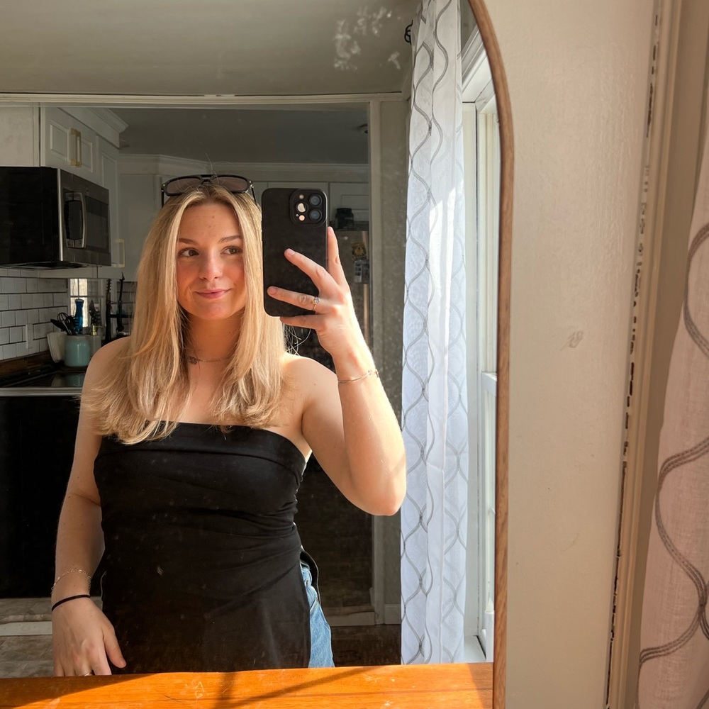 Meet your Posher, Hailey